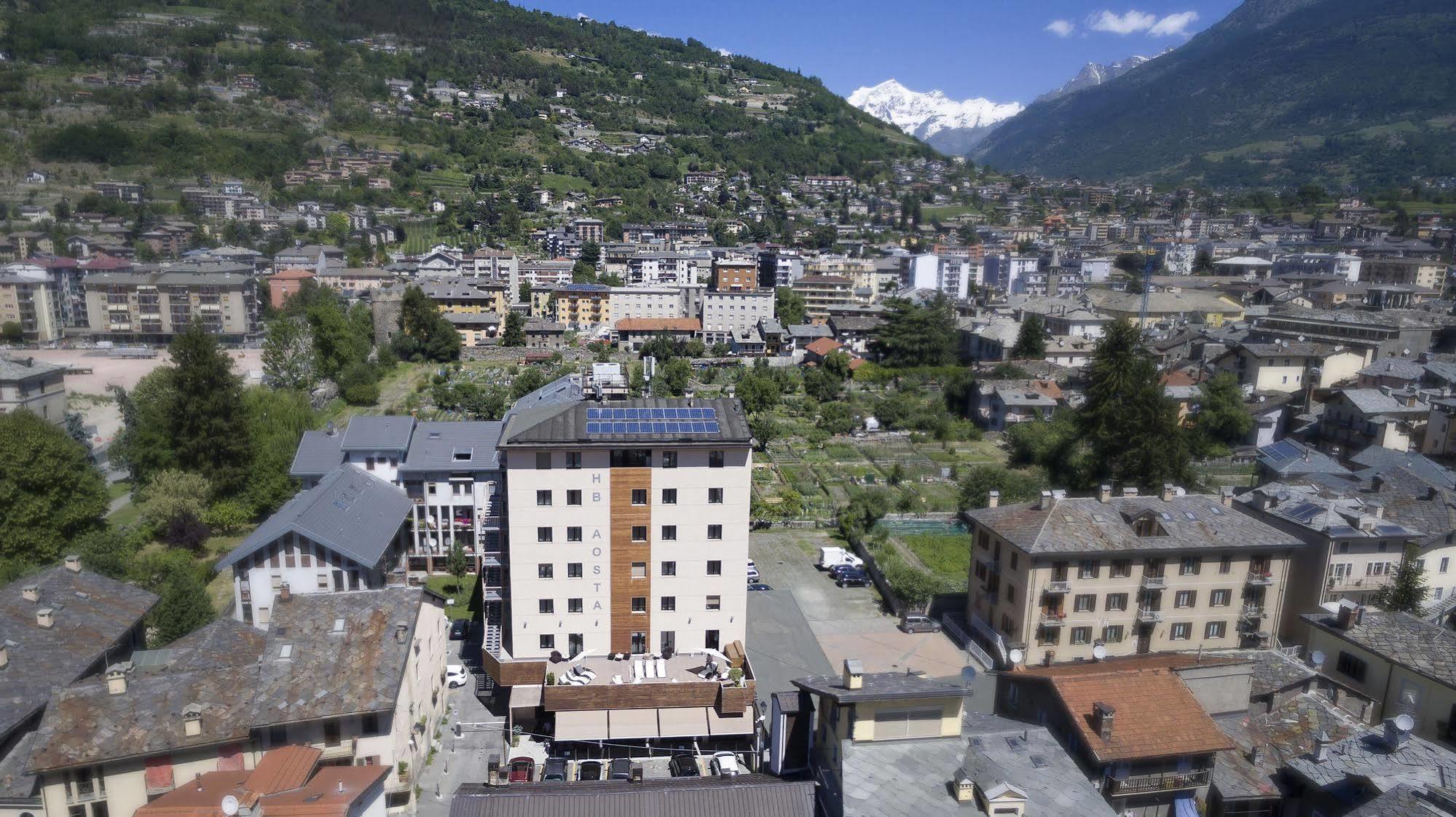 Hotel Hb & Balcony Aosta